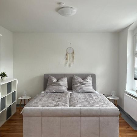 Apartment Horst - Gemuetliche Und Moderne Ferienwohnung In Der Innenstadt Pasewalk Zewnętrze zdjęcie