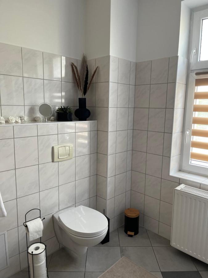 Apartment Horst - Gemuetliche Und Moderne Ferienwohnung In Der Innenstadt Pasewalk Zewnętrze zdjęcie